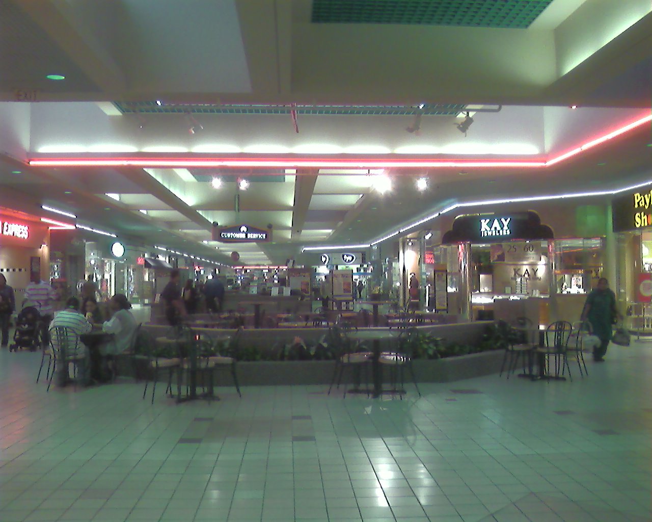 Labelscar: The Retail History BlogMeadow Glen Mall; Medford, Massachusetts - Labelscar: The ...