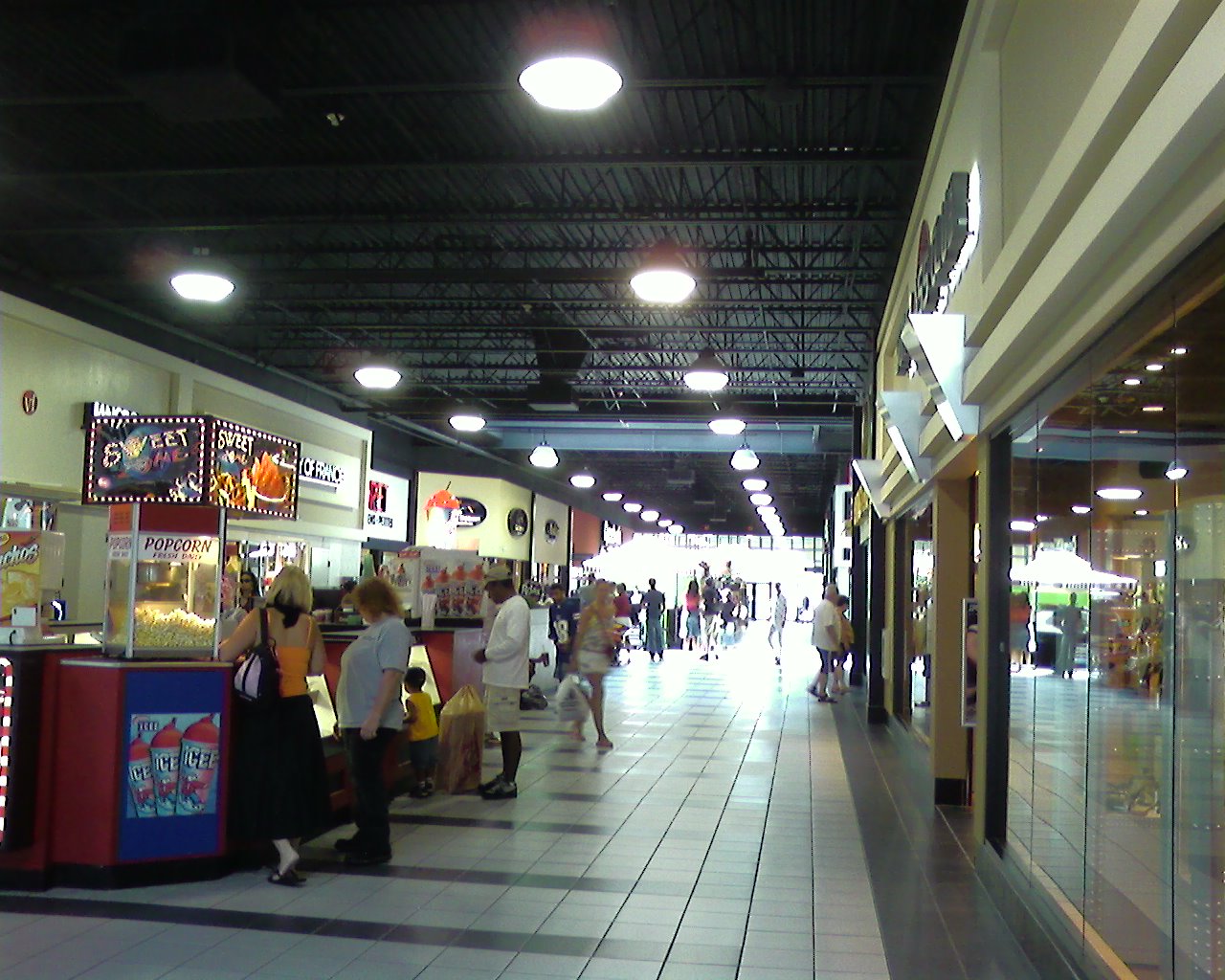 Labelscar: The Retail History BlogLas Vegas Outlet Center; Las Vegas, Nevada - Labelscar: The ...