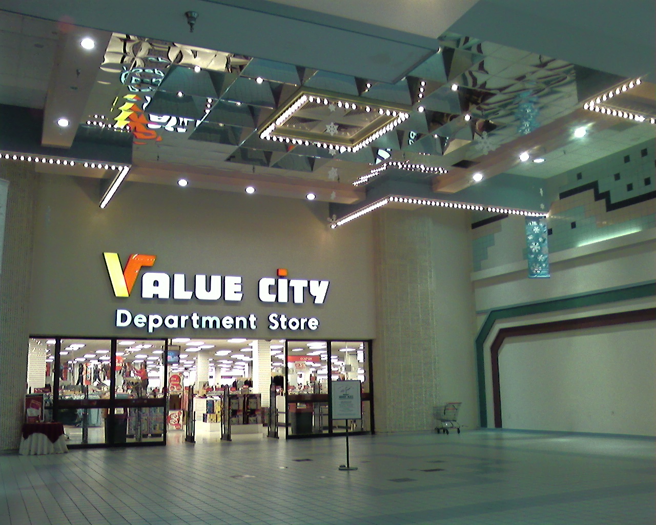 Value City (former Steinbach) at Shore Mall in Egg Harbor Township, New Jersey