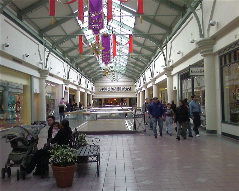 skechers freehold raceway mall
