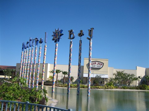 Festival Bay Mall main entrance in Orlando, FL