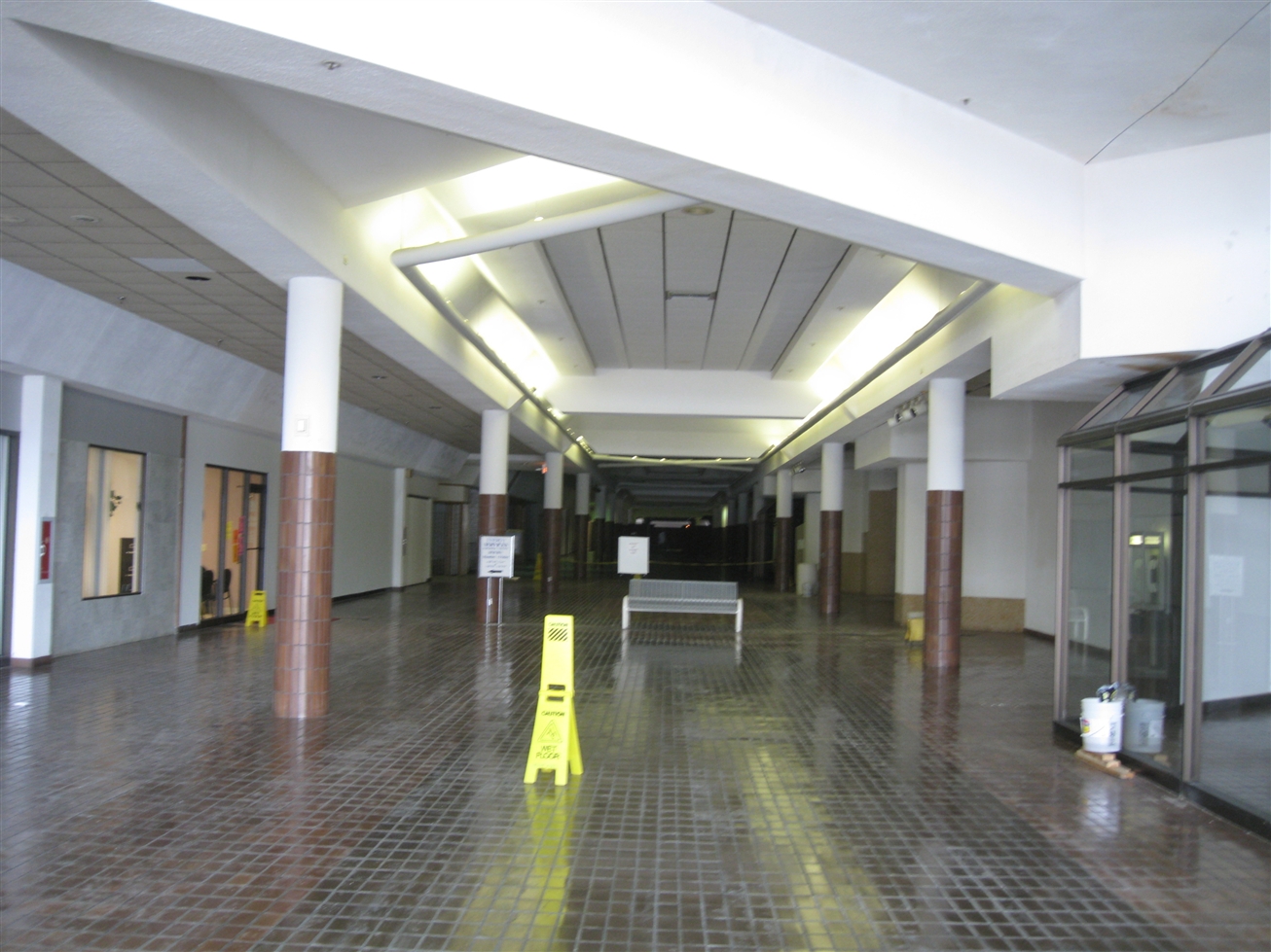 Beloit Mall (Eclipse Center) in Beloit, WI