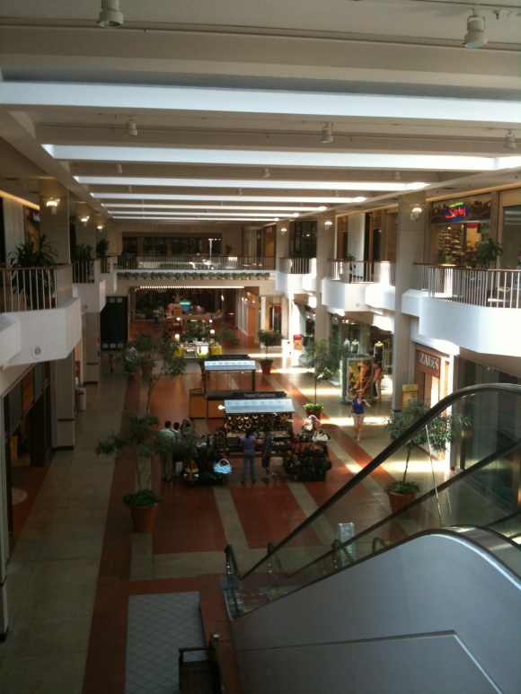 The biggest mall in Austin, Texas?.